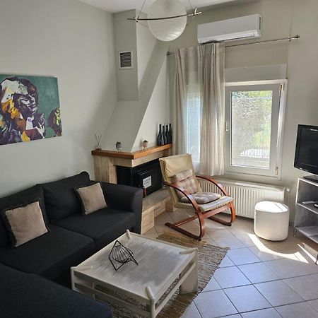 Hillside View Home Loutraki  Bagian luar foto
