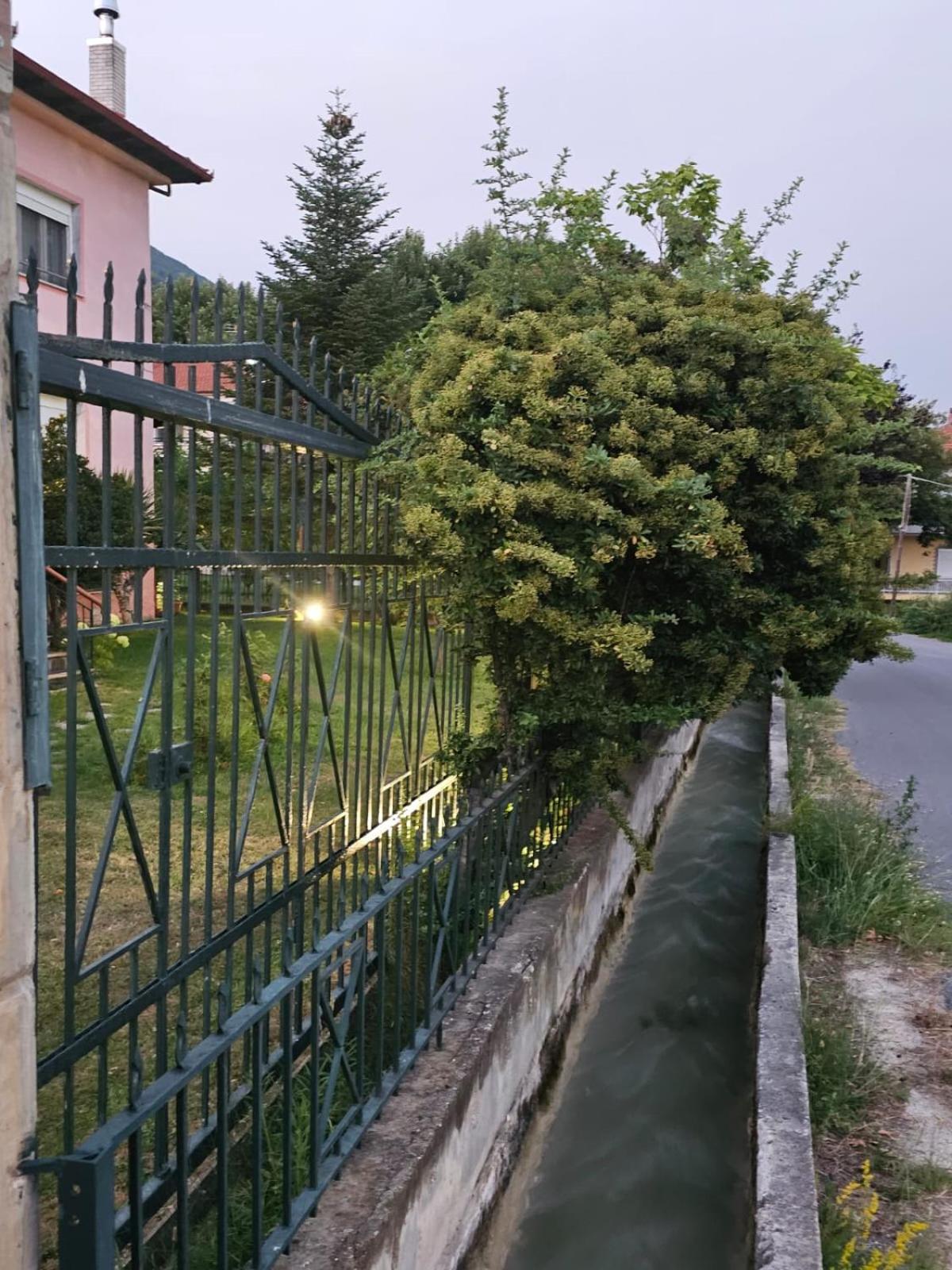 Hillside View Home Loutraki  Bagian luar foto